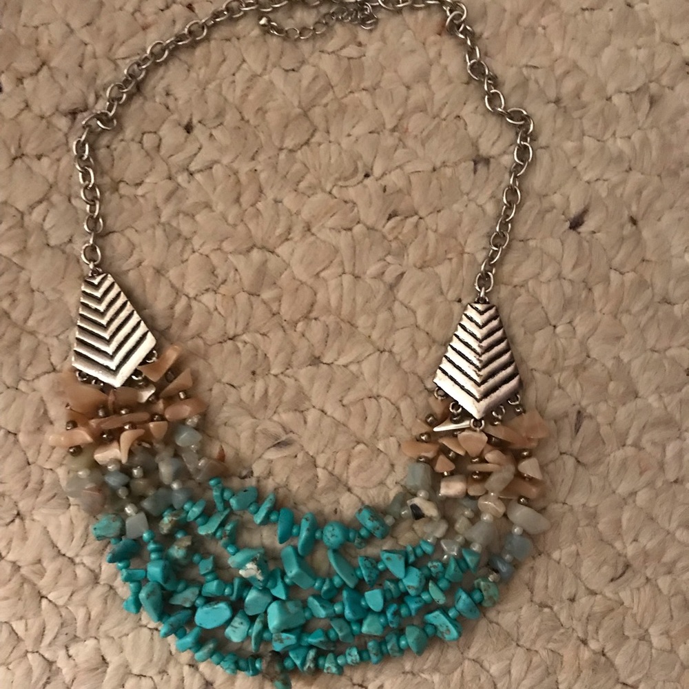 Statement necklace